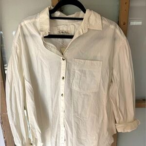 WE THE FREE unique white button down! See photos for all the design details!!